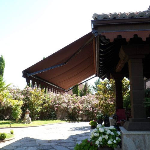 Toldos en Villaverde